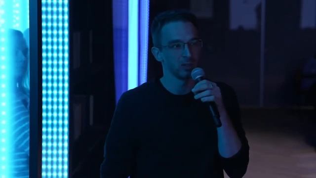 Moscow Python Meetup №85. Андрей Скиба. История о том, как я корпоративный курс по Python запилил смотреть онлайн