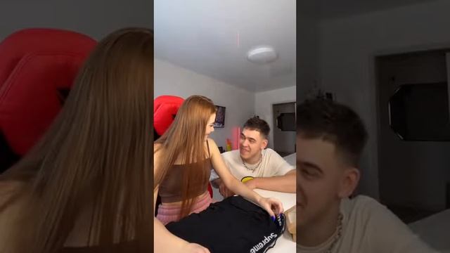 ЛУЧШИЙ ПОДАРОК ДЛЯ ДЕВУШКИ СВОИМИ РУКАМИ🎁💝 смотреть онлайн