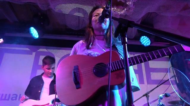 Рушана(Шоукейс «Громче»,«Звук»,бар «Ровесник»,24.04.2025) смотреть онлайн