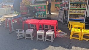 Зашёл на ночной рынок Нячанга, вечером на открытие. Туристический рынок напротив Лотоса.