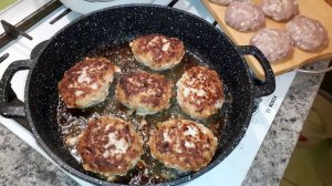 Рецепт сочных котлет без картофеля и хлеба. Котлеты из свинины.