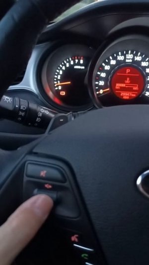 Планшет в машине? Не слышали)