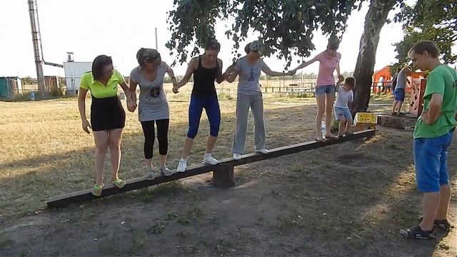 На рынке недвижимости выходной//Корпоратив агентства недвижимости "Ваш риэтлор" смотреть онлайн