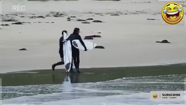 Смешная и уморительная жизнь людей 🤣 Подборка смешных фейлов 2025 смотреть онлайн