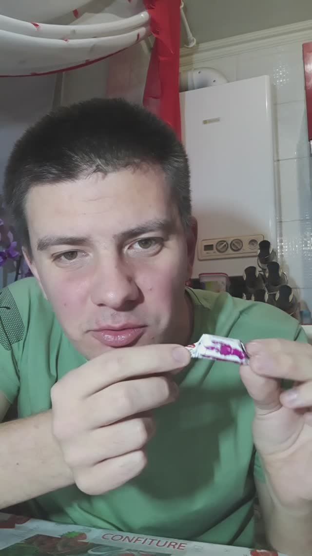 Конфета: "Раковые шейки" смотреть онлайн