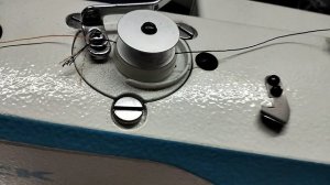 Намотка нитки на шпульку - просто!!! Промышленная швейная машина Jack H2