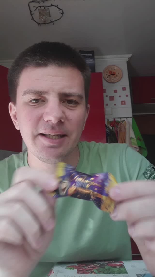 Конфета: "Шоколадная ночь" (с трюфельным вкусом и цельным фундуком) смотреть онлайн