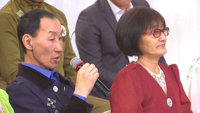 «Кэл, олор, сэһэргэһиэх» биэриигэ: Ньурба Хорулатын олохтоохторо (11.04.20)