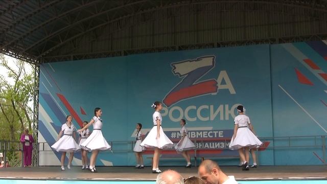 Майский вальс - Хореографический ансамбль Родничок