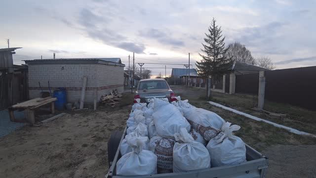 Апрельская суета.