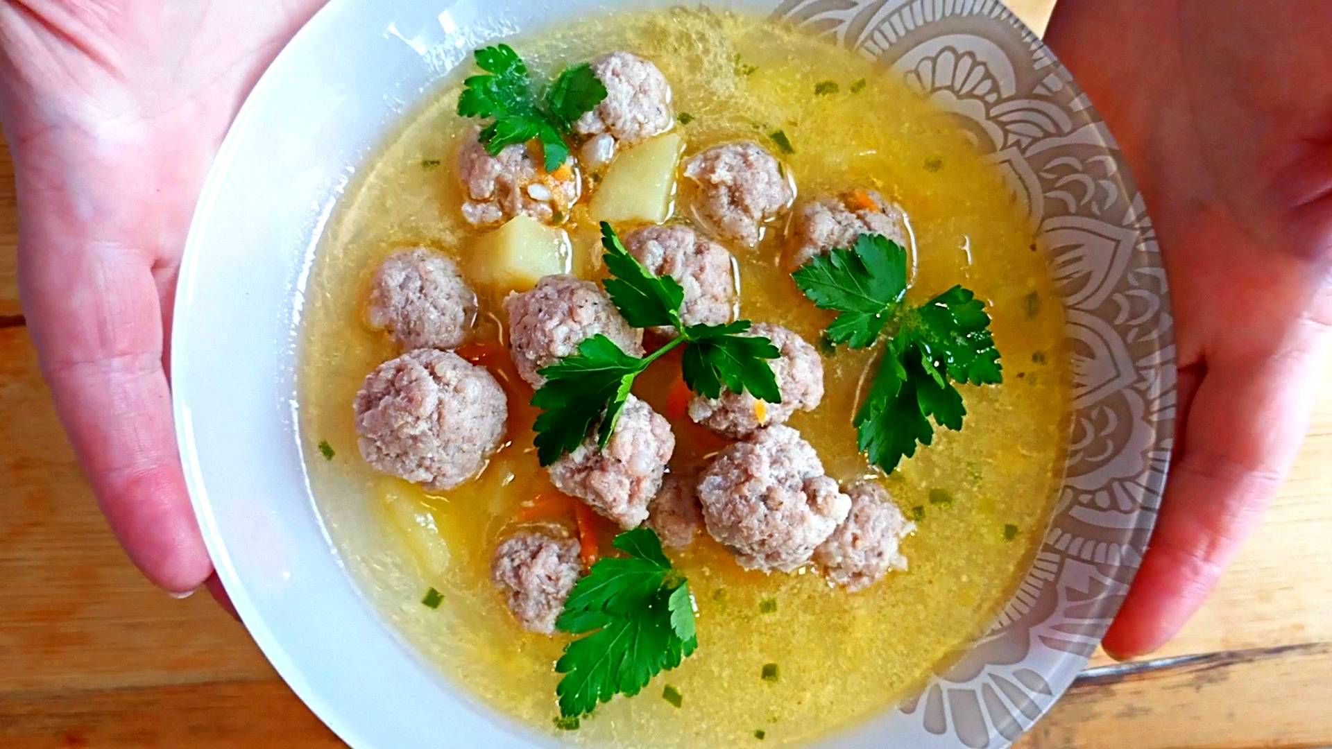 Суп с фрикадельками Рецепт супа с рисом Рецепт фрикаделек Это просто приготовить смотреть онлайн