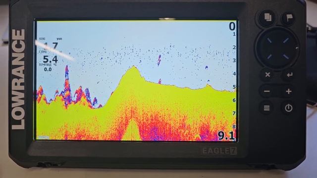 Эхолот Lowrance Eagle 7 RUS смотреть онлайн