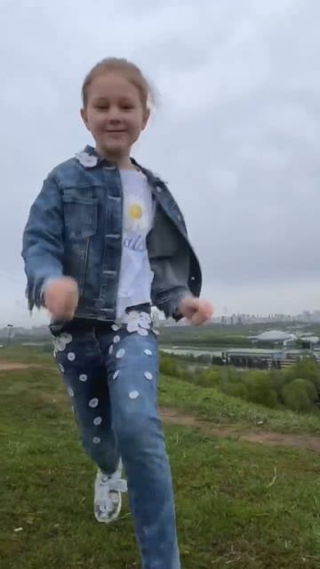 Липучка. ✨ Возьму тебя за ручку ✨ #клип #дети