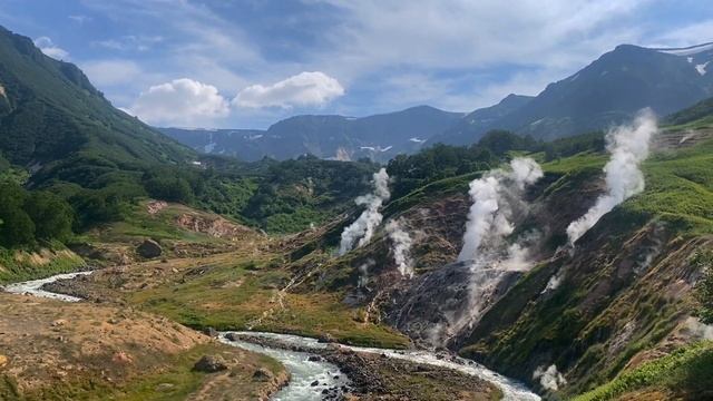 Дикая Россия, Камчатка. Долина гейзеров смотреть онлайн