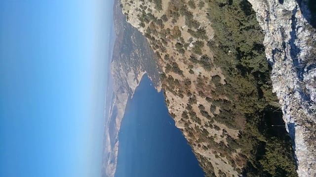 D6f31bf6-5a35-4b0a-98df-e61127c7f0ef-1_all_476.mp4