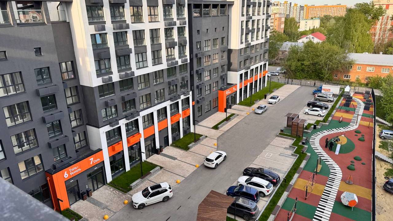 Продается машино-места в ЖК 