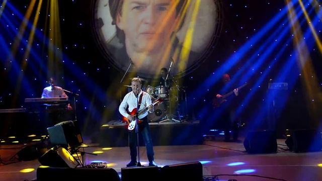 18 февраля 2016 . зал им.С.Садыковой////..// смотреть онлайн