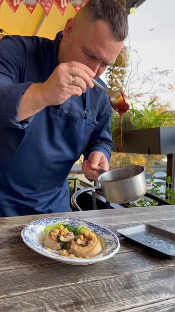 ГОТОВИМ С ШЕФ-ПОВАРОМ #ресторан #тренд #питер #тренды #шортс #спб #шефповар #посуда #рецепты #рек смотреть онлайн