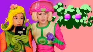 ДРЕВНЯЯ БАКТЕРИЯ — Песенки Фортуны — Лиа, на помощь!