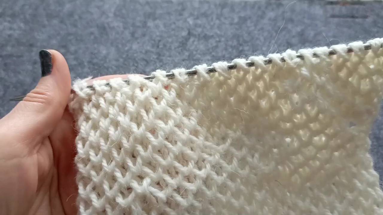 Как сделать убавки в узоре _Соты_ поворотными рядами, узор спицами, вяжем вмести каждый ряд, пошагов смотреть онлайн