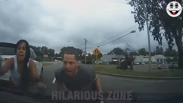 80 мгновенных кармических ошибок, пойманных на камеру 😆 Подборка мгновенных неудач 2025 года смотреть онлайн