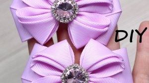 Весенний бант из лент сделанный хитрым способом. Красивые аксессуары для волос
