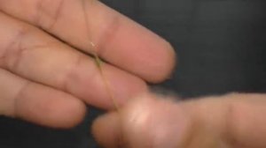 Как привязать два поводка на удочке ,чтобы не запутывались и не слипались