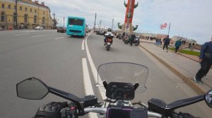 Подышали воздухом BMW R1250R VS Honda VFR1200