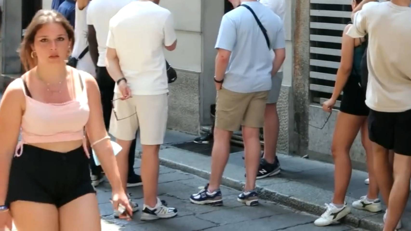 🇮🇹 Милан Италия прогулка по центру города 🇮🇹 смотреть онлайн