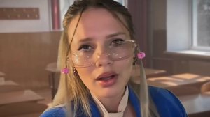 АСМР очень богатая одноклассница снимет с тебя мерки и накрасит 💘