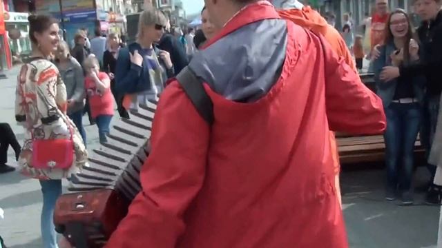 Harinam sankirtan Russia Indradyumna Swami/Харинама с ЕС Индрадьюмна Свами (фрагмент) 04.05.2015 смотреть онлайн