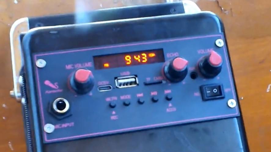 JQ-D137BT — FM, Bluetooth музыкальный плеер 20Вт смотреть онлайн