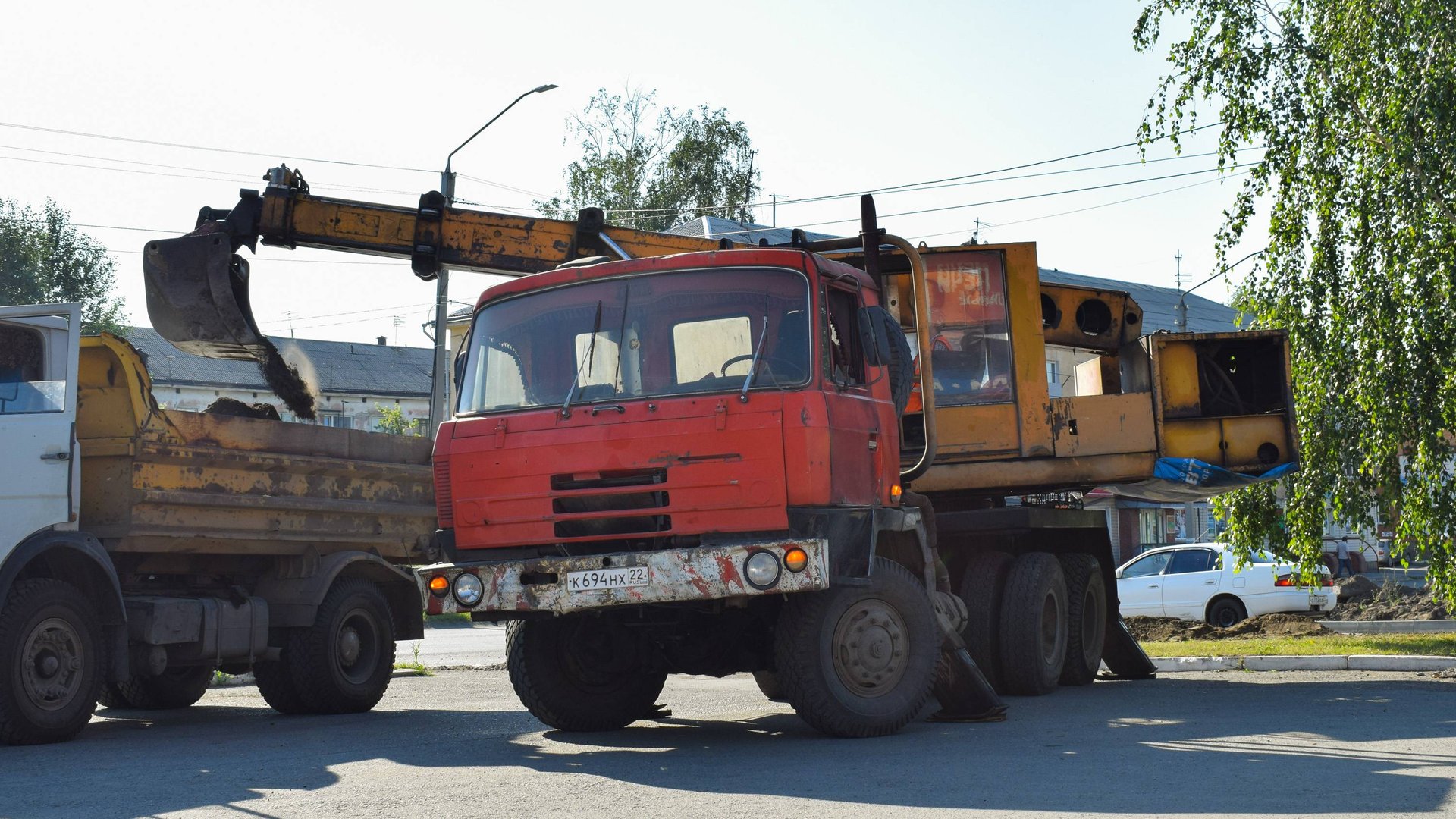 Экскаватор-планировщик UDS-114 на шасси Tatra 815 P17. Работа. смотреть онлайн