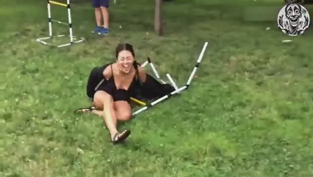 Самые смешные и невероятные спортивные моменты смотреть онлайн