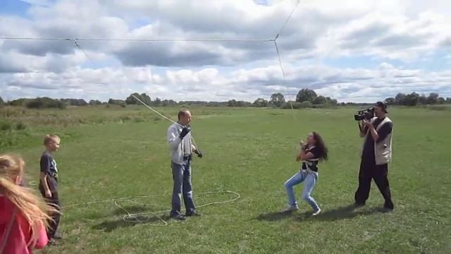 Полёт с воздушными змеями. Алла смотреть онлайн