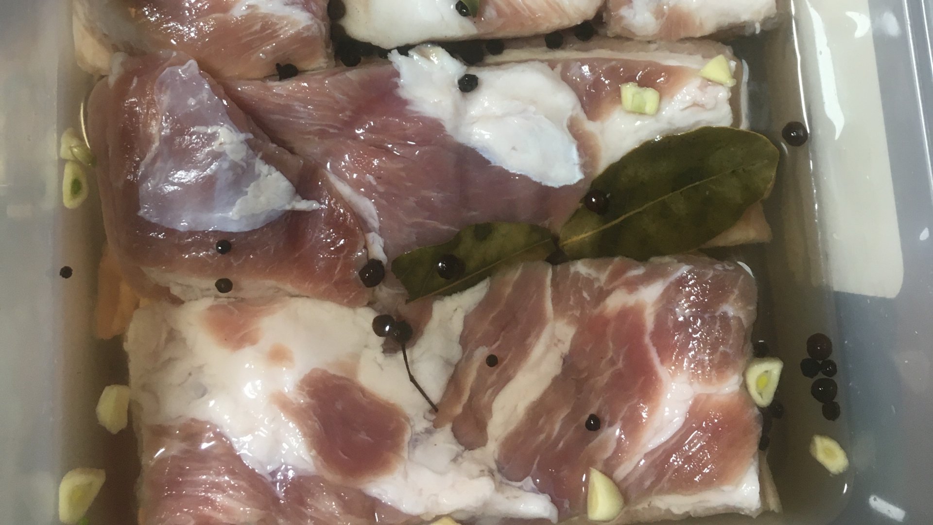 Отличный рецепт посола сало в рассоле # рецепт #сало #посол #дачаВера смотреть онлайн