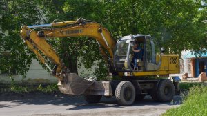 Экскаватор ТВЭКС ЕК-14. Работа.