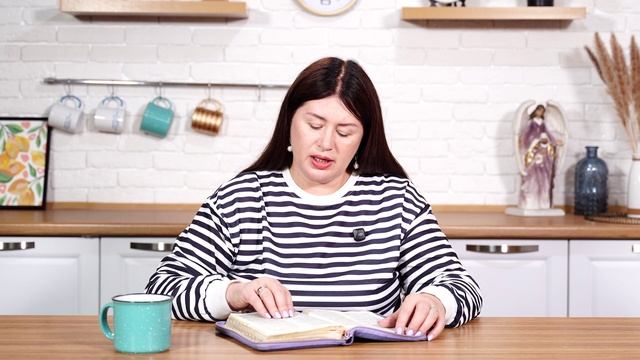 Служение Господу. 5 мая Пастор Юлия Тихонова. Слово, меняющее жизнь. смотреть онлайн