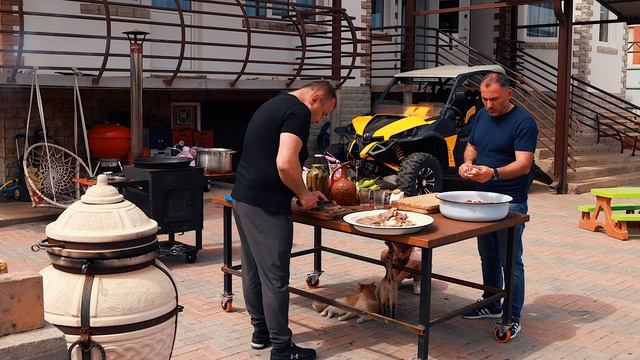 ГОТОВИМ МЯСНОЙ СУП с КОЛБАСОЙ смотреть онлайн