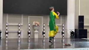Узбекский танец" Киш миш"