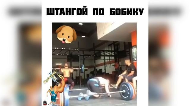 Подборка ЧУДАКИ В КАЧАЛКЕ / Май 1 смотреть онлайн