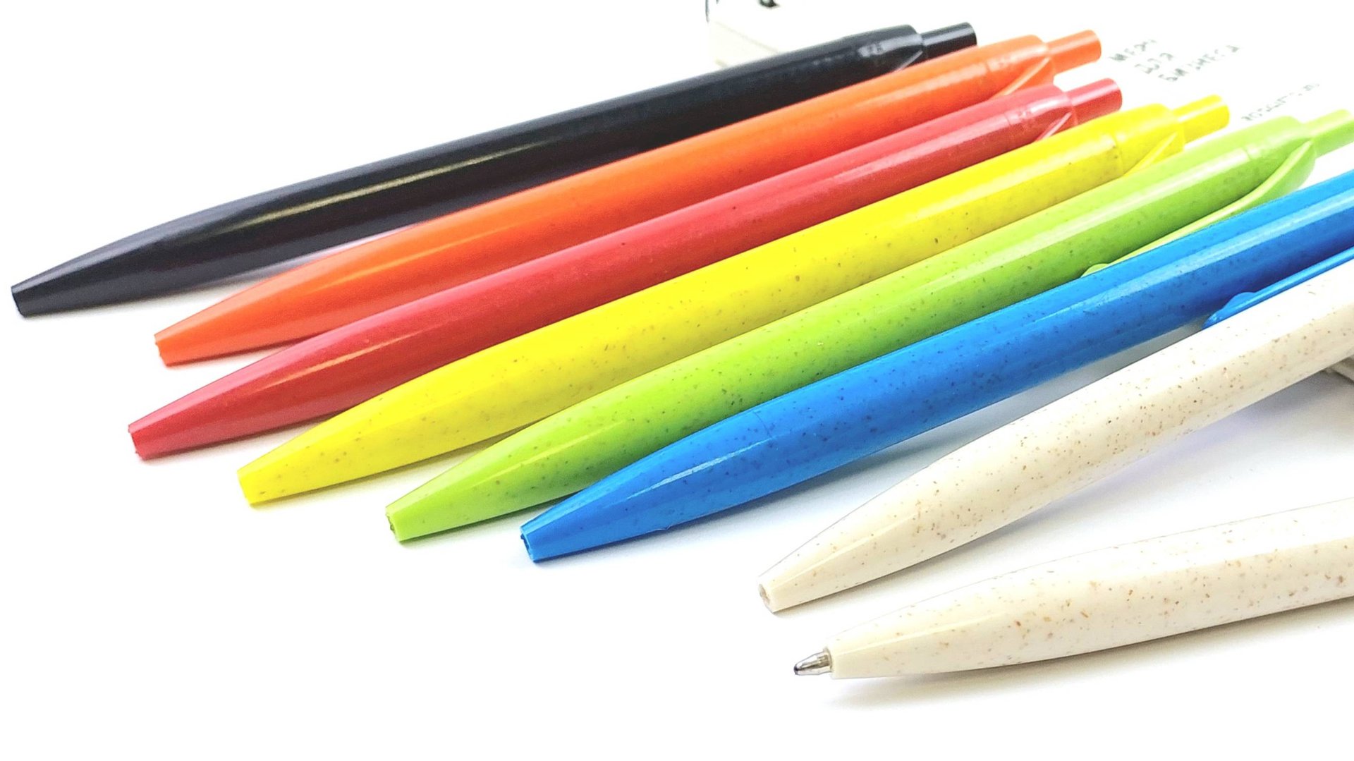 Шариковые ручки Recycled из эко пластика от Рекона Grand и различная сувенирная продукция смотреть онлайн