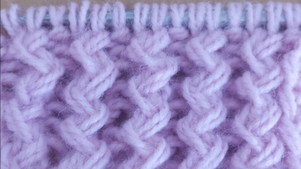 ФРАНЦУЗСКАЯ РЕЗИНКА СПИЦАМИ.