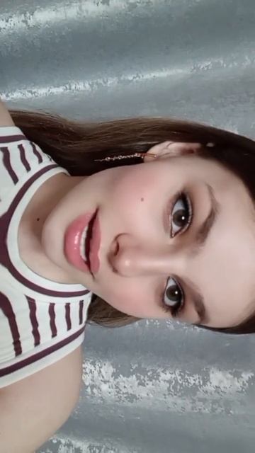 КОМБИНАЦИЯ, СИЖУ ЗА ШАХМАТНОЙ ДОСКОЙ♟️#комбинация #rek смотреть онлайн