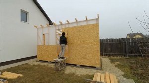 Обшивка каркаса котельной OSB листами.