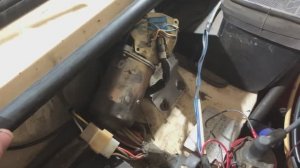 Моторчик дворников от ваз2110 на Ниву