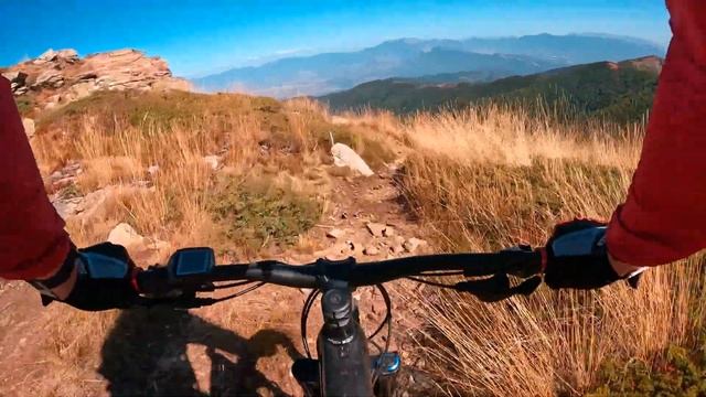 Спускане по пътеките от врх Конгур