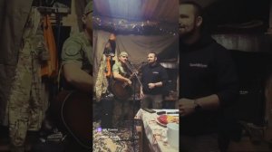 Чебурашка -  KALIYANOV & ОДНОЙ КРОВИ