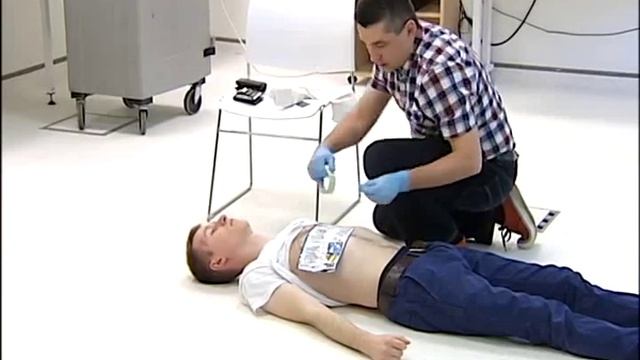 ВОГНЕПАЛЬНЕ ПОРАНЕННЯ ГРУДНОЇ КЛІТКИ смотреть онлайн