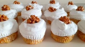 Морковные капкейки с кокосовым кремом. Постные пирожные.